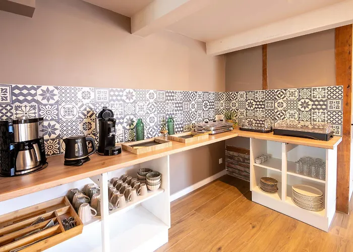 Au Cheval Noir Bed & Breakfast Quaedypre